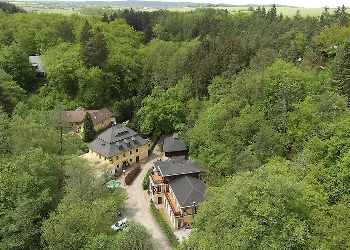Vendégház Spaleny Mlyn Mníšek pod Brdy